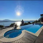 Infinity-pool Belgirate