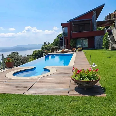 Infinity-pool * Belgirate