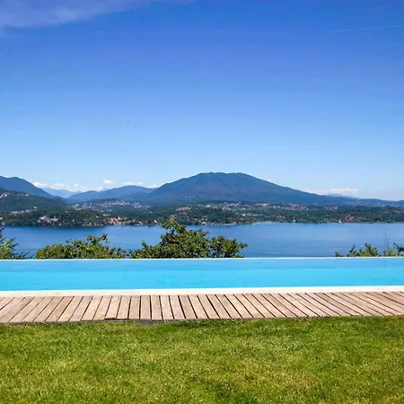 Infinity-pool Apartman