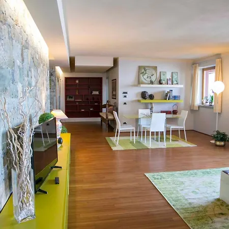 Infinity-pool Apartman